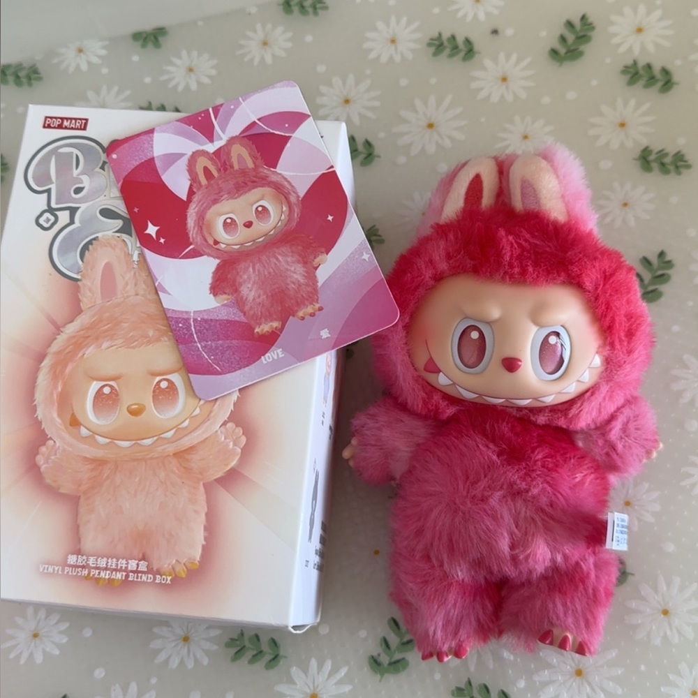 Labubu Big Into Energy LOVE (Opened/Confirmed!)